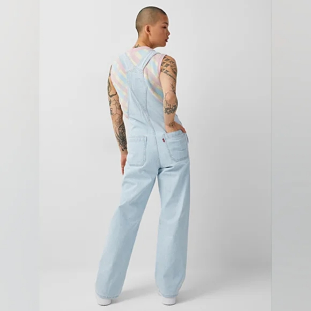 Levi's Loose Fit Utility Overalls Light Wash - Picture 3 of 8